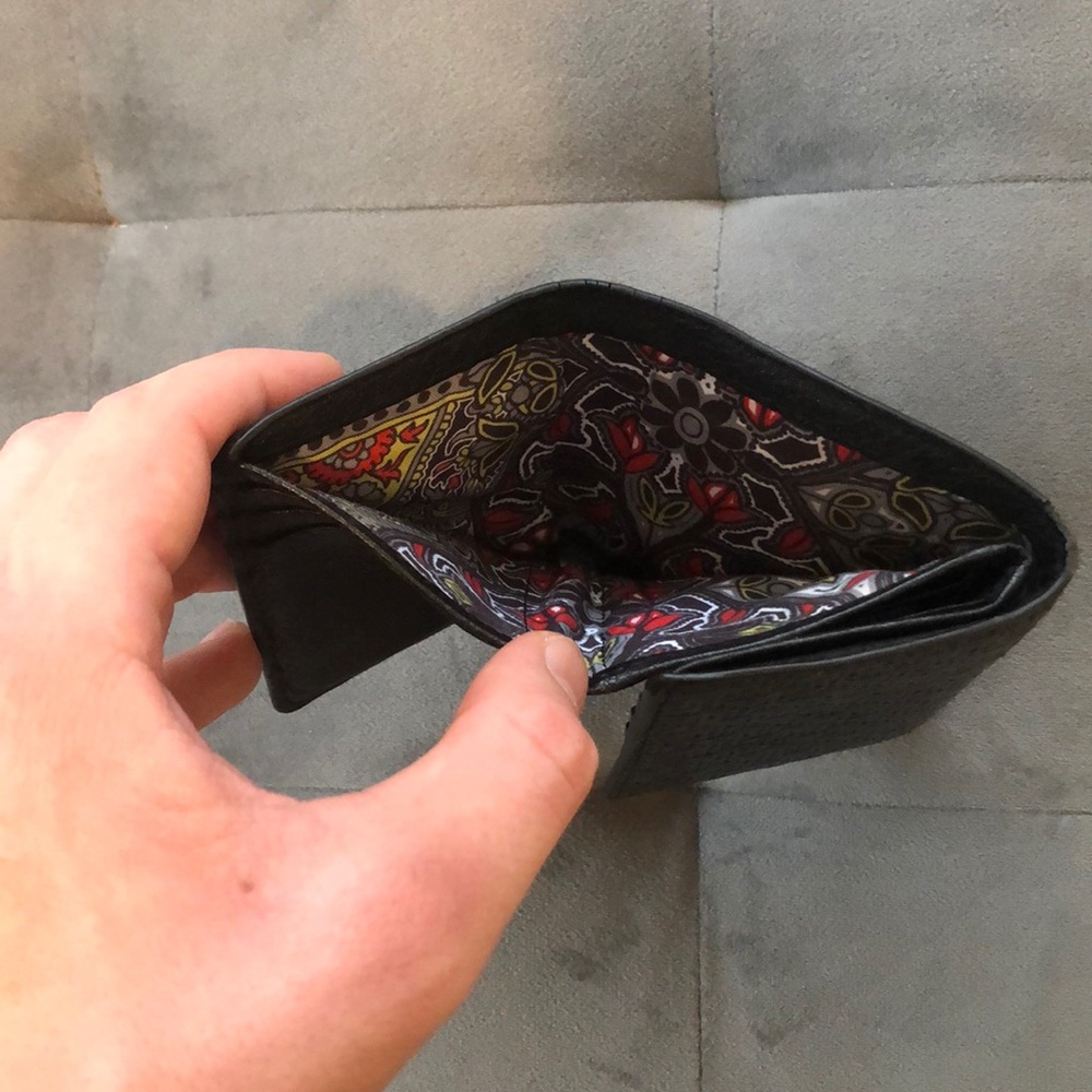 Wallet - Picture 2 of 4